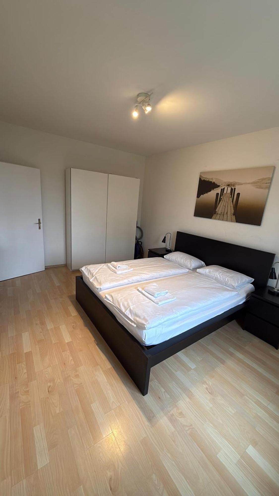 Hitrental Stauffacher Apartments Zürich Eksteriør billede