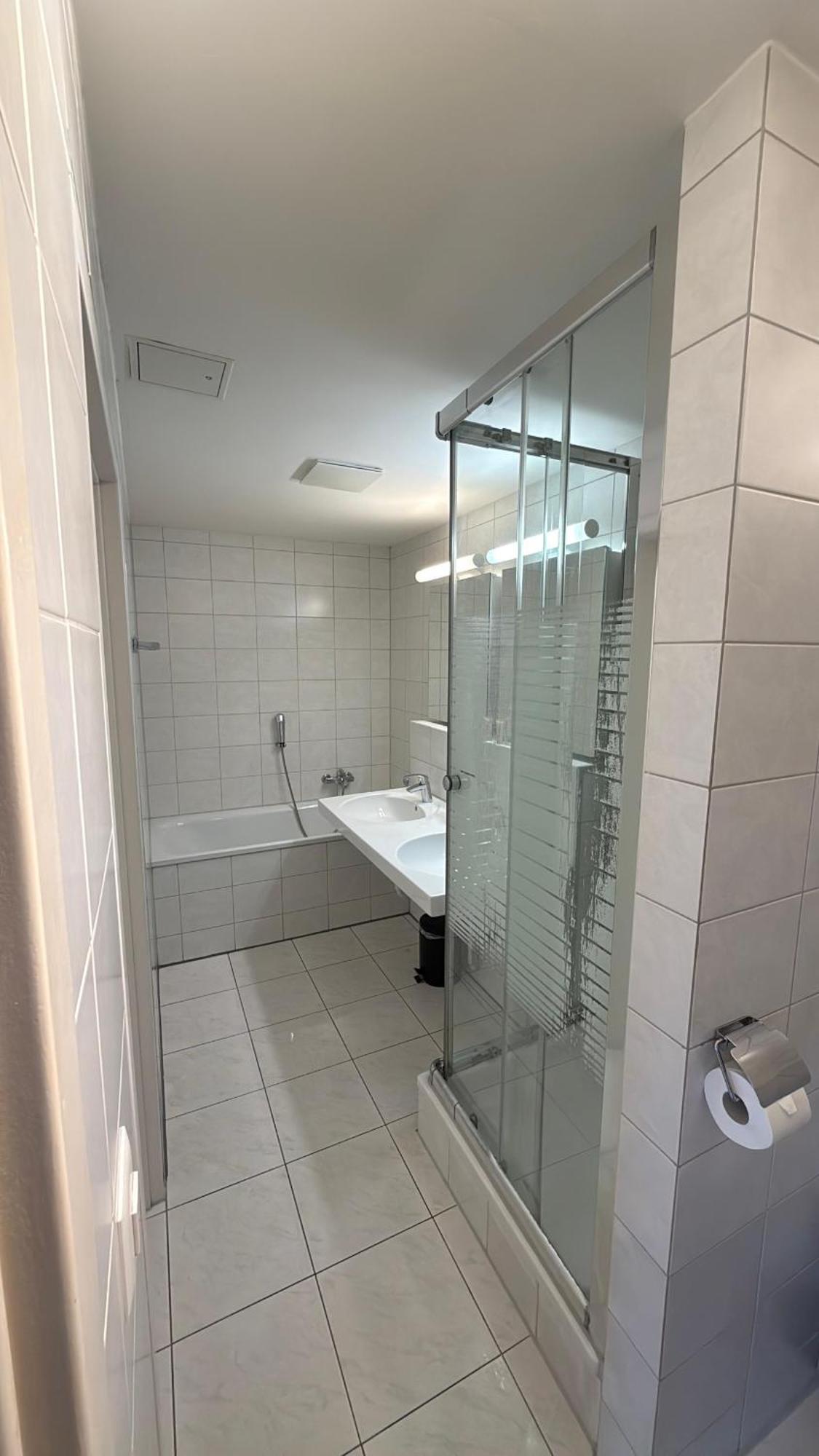 Hitrental Stauffacher Apartments Zürich Eksteriør billede