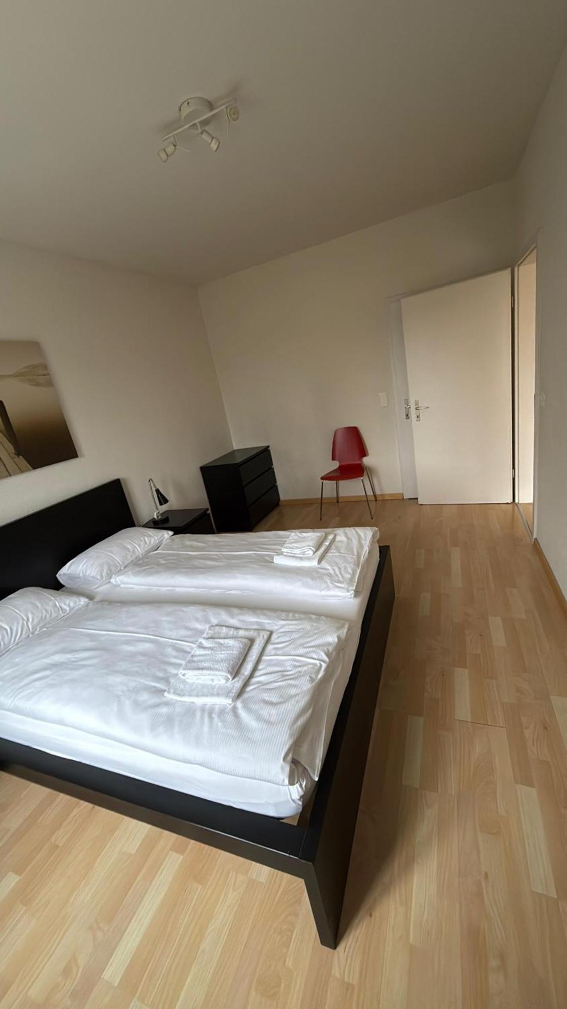 Hitrental Stauffacher Apartments Zürich Eksteriør billede